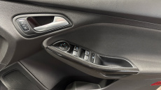 Ford Focus 1.0 EcoBoost 125 Titanium 5dr Petrol Hatchback